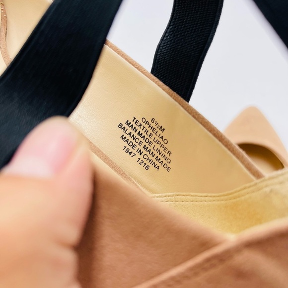 Nine West Opheliao Cream Beige Faux Suede Ankle Ballet Ballerina Flats - Picture 4 of 6